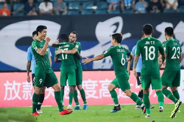  圣埃蒂安老牌劲旅觉醒，客场完胜重燃争冠希望